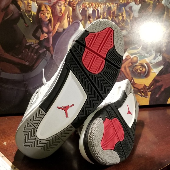 SOLD.... Jordan White Cement 4 size 13 - Picture 3 of 6